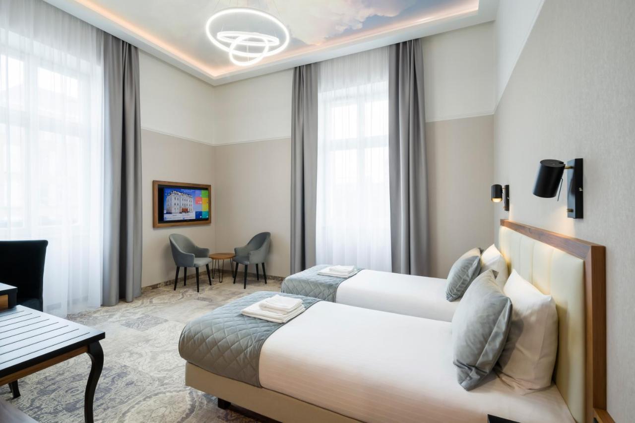 Sky 4* Krakow