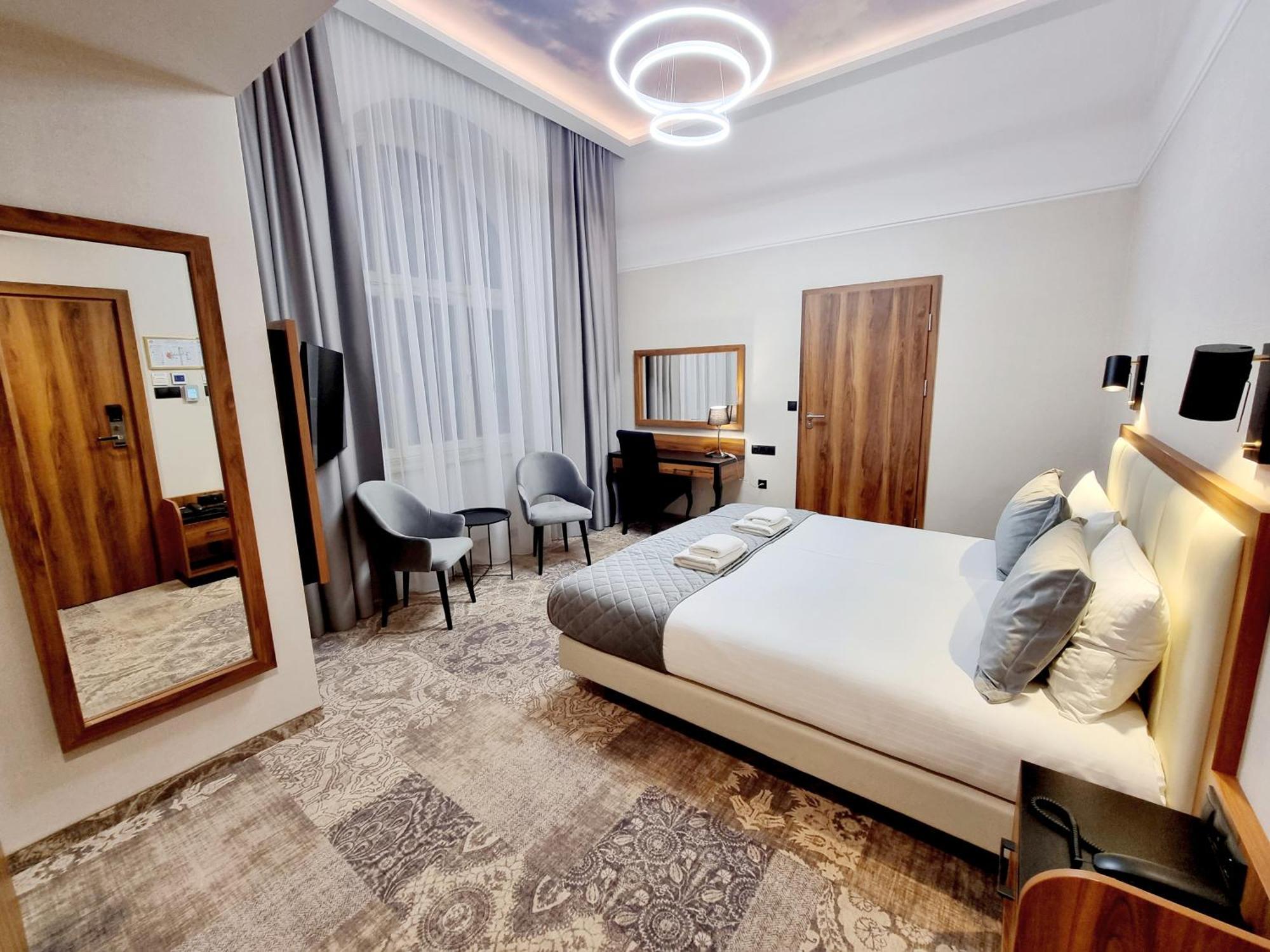 Sky 4* Krakow